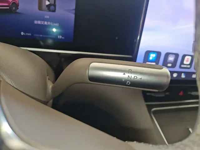Aito M7 — Фото автомобиля 18