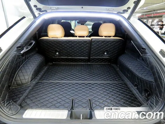 Kia EV6 — Фото автомобиля 16