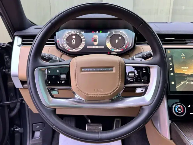 Land Rover Range Rover — Фото автомобиля 12