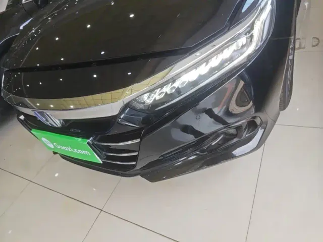 Honda Accord — Фото автомобиля 23