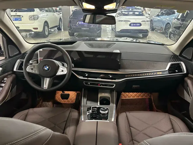 BMW X5 — Фото автомобиля 4