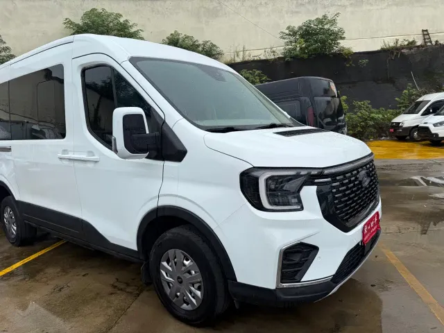 Ford Transit T8 — Фото автомобиля 4