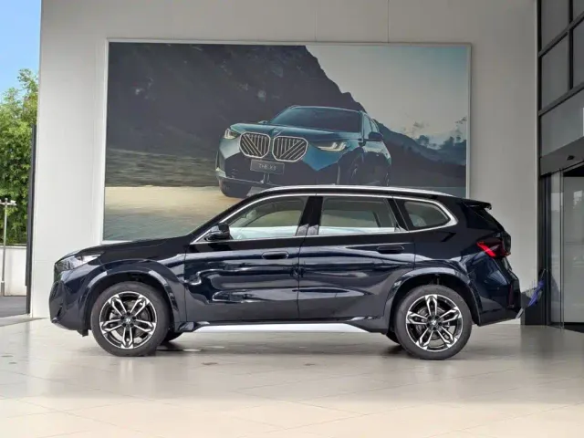 BMW X1 — Фото автомобиля 5