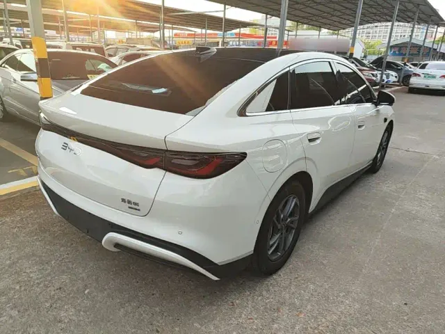 BYD Seal 06 — Фото автомобиля 6