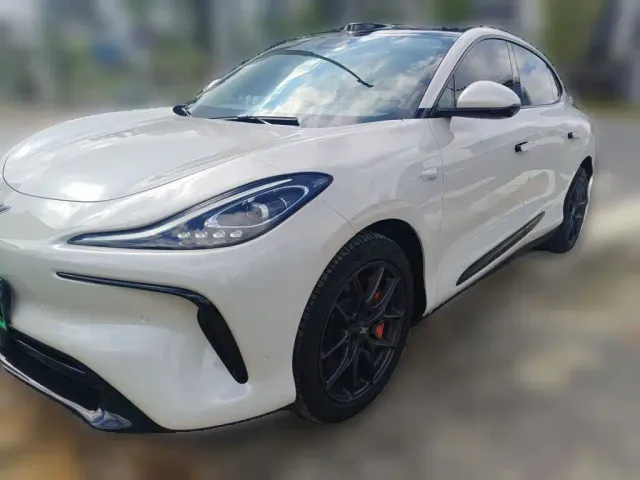 Фотография автомобиля — IM Motors LS6