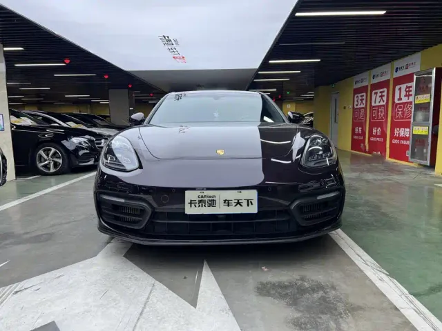 Porsche Panamera — Фото автомобиля 3