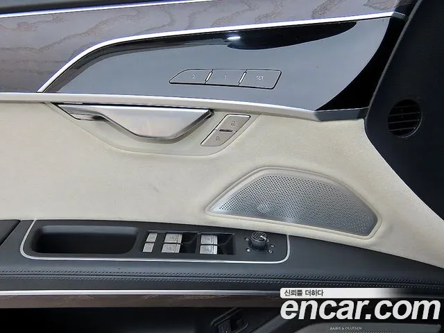 Audi A8 55 TFSI quattro Premium LWB — Фото автомобиля 12