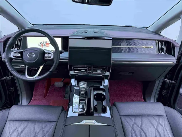 GAC Trumpchi M8 — Фото автомобиля 10