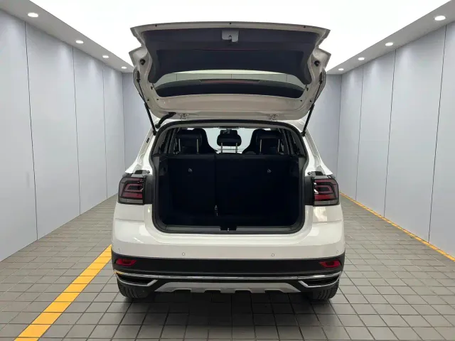 Volkswagen T-Cross — Фото автомобиля 19