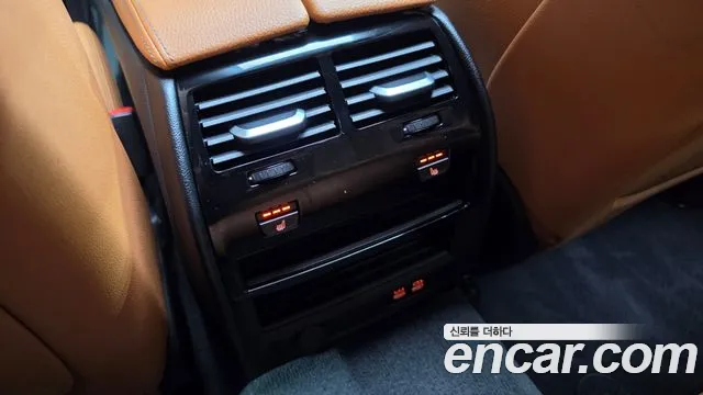 BMW 5 Series G30 — Фото автомобиля 27