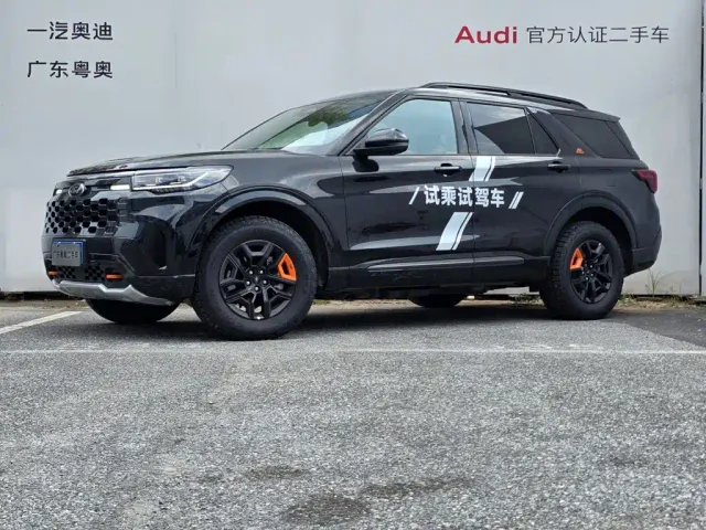 Фотография автомобиля — Ford Explorer