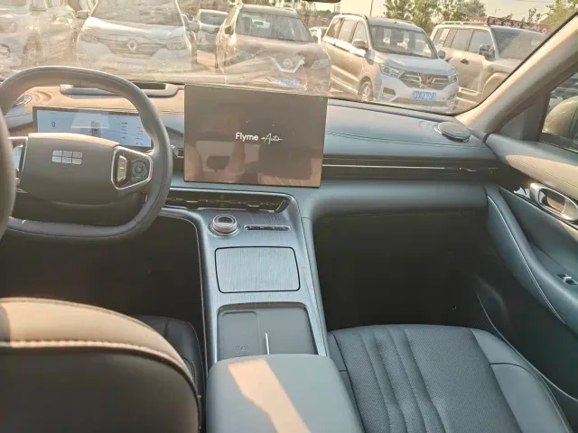 Geely Galaxy E5 — Фото автомобиля 5