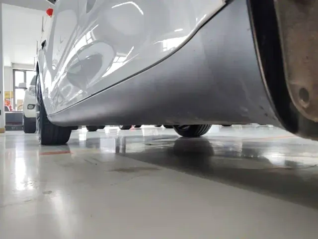 Tesla Model Y — Фото автомобиля 21