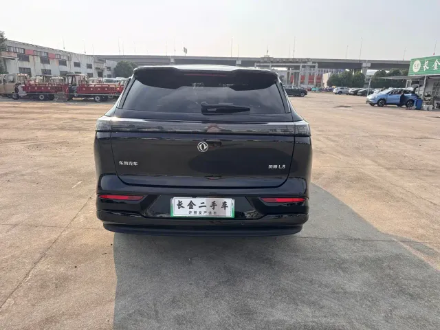 Dongfeng Aeolus Dongfeng Aeolus L8 2025 Plug-in Hybrid — Фото автомобиля 18