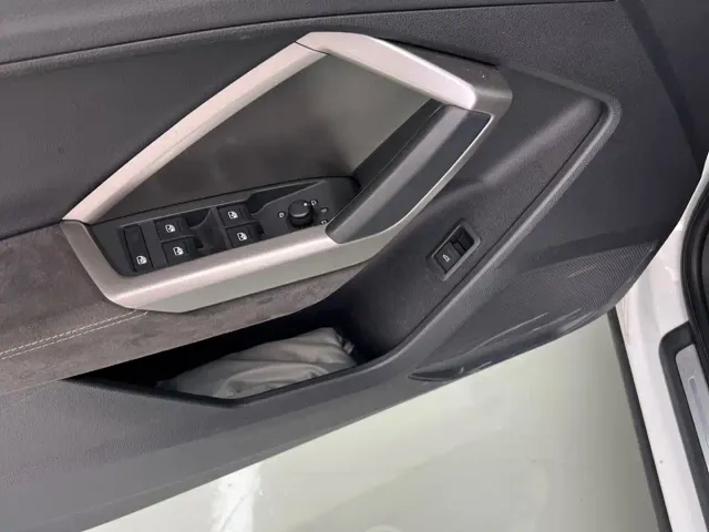 Audi Q3 — Фото автомобиля 7
