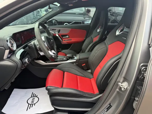 Mercedes-Benz Mercedes-Benz A-Class AMG (Import) 2022 AMG A 45 4MATIC+ — Фото автомобиля 16