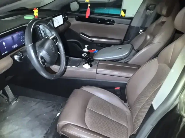 Leapmotor Leapmotor C01 2023 525 Comfort Edition — Фото автомобиля 16