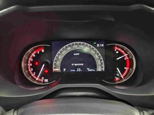 Toyota RAV4 — Фото автомобиля 18