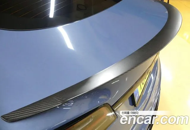 Tesla Model S — Фото автомобиля 4