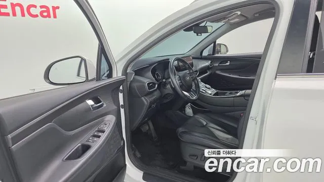 Hyundai Santafe Новый Santa Fe — Фото автомобиля 11