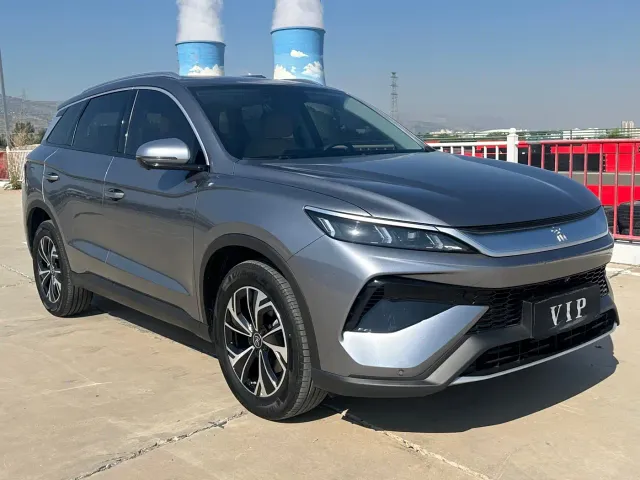 BYD Song Pro — Фото автомобиля 3