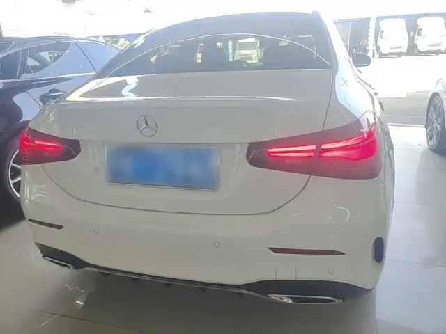 Mercedes-Benz A-Class — Фото автомобиля 5