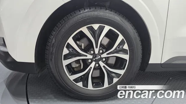 Kia Canival Carnival 4 поколение Дизель 9 мест Prestige — Фото автомобиля 5