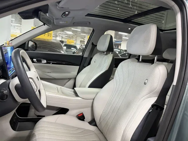 Geely Galaxy E5 — Фото автомобиля 6