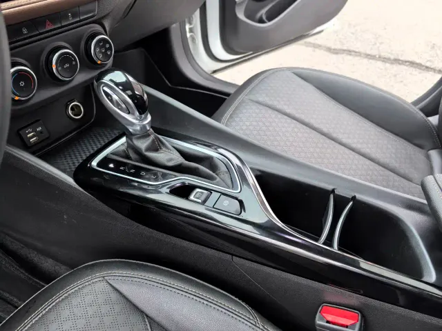 Buick Verano — Фото автомобиля 24