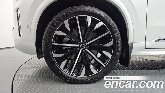 Volvo XC90 2nd Gen — Фото автомобиля 5