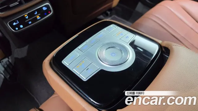 Genesis G80 RG3 — Фото автомобиля 30