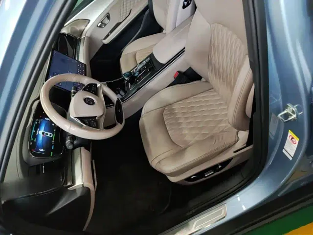 BYD Han — Фото автомобиля 14