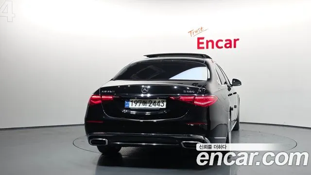 Mercedes-Benz S-Class — Фото автомобиля 4