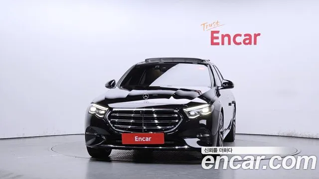 Mercedes-Benz E-Class E-класс W214 E300 4MATIC Exclusive — Фото автомобиля 3
