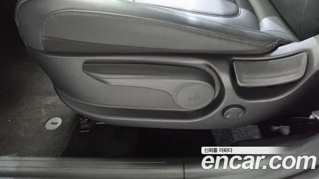 Hyundai Tucson Tucson (NX4) Бензин 1.6 турбо 2WD — Фото автомобиля 5