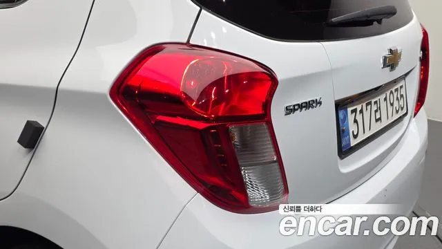 Chevrolet Spark — Фото автомобиля 8