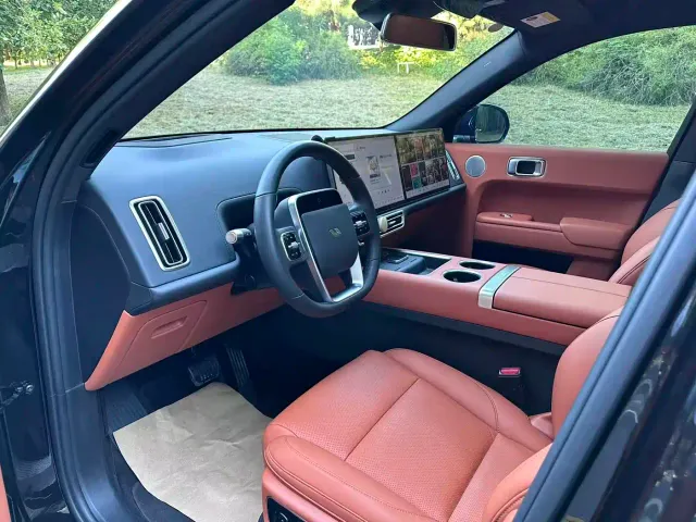 Li Auto L7 — Фото автомобиля 7