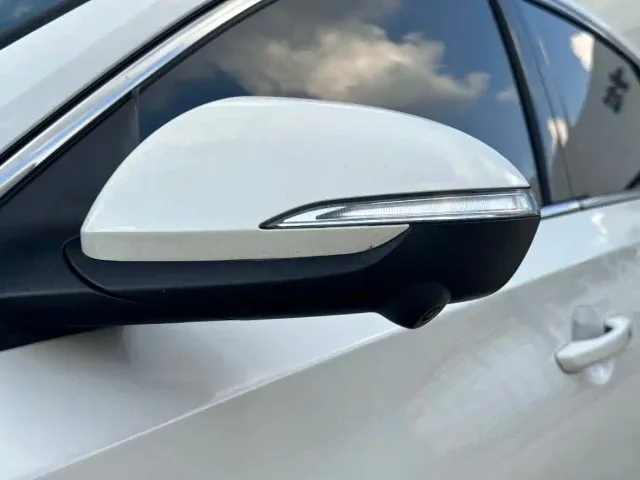 Changan Eado — Фото автомобиля 9
