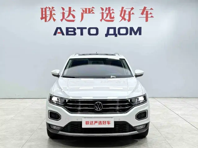 Volkswagen T-Roc — Фото автомобиля 2
