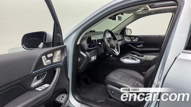 Mercedes-Benz GLE-Class — Фото автомобиля 9