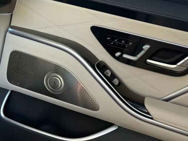 Mercedes-Benz Maybach S-Class — Фото автомобиля 17