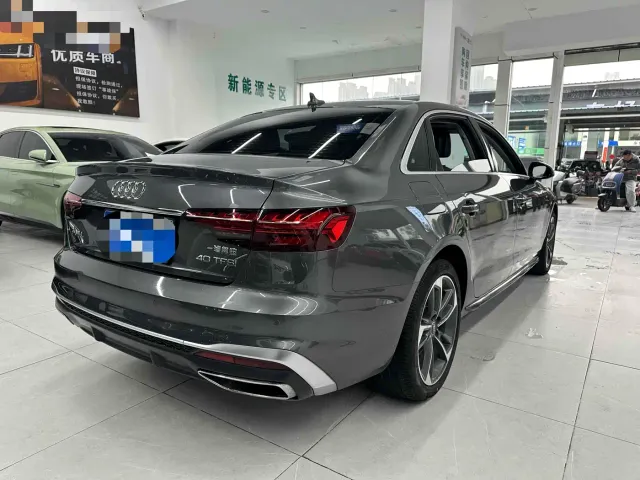 Audi A4L — Фото автомобиля 7