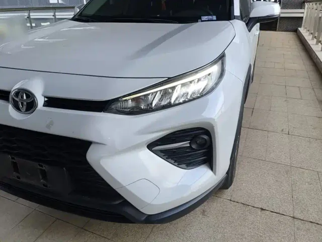 Toyota Wildlander — Фото автомобиля 23