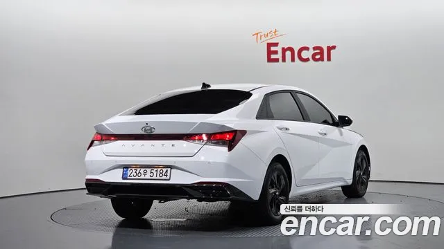 Hyundai AVANTE Avante (CN7) — Фото автомобиля 2