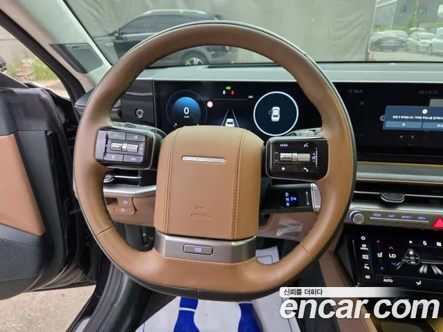 Hyundai Grandeur Grandeur (GN7) 2.5 Бензин 2WD — Фото автомобиля 8