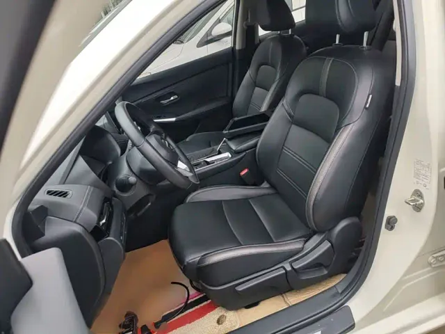 Nissan Sylphy — Фото автомобиля 14