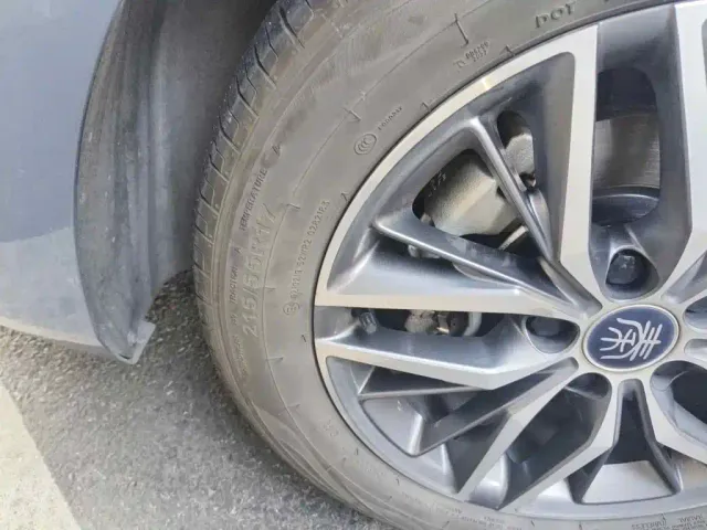 BYD Qin PLUS — Фото автомобиля 7