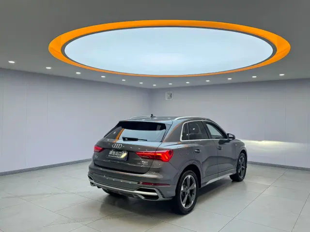 Audi Q3 — Фото автомобиля 6