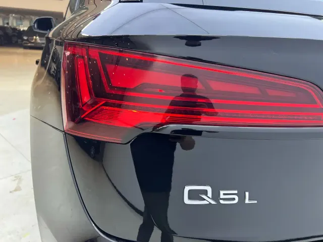Audi Audi Q5L 2024 Model 45 TFSI Luxury Dynamic — Фото автомобиля 7