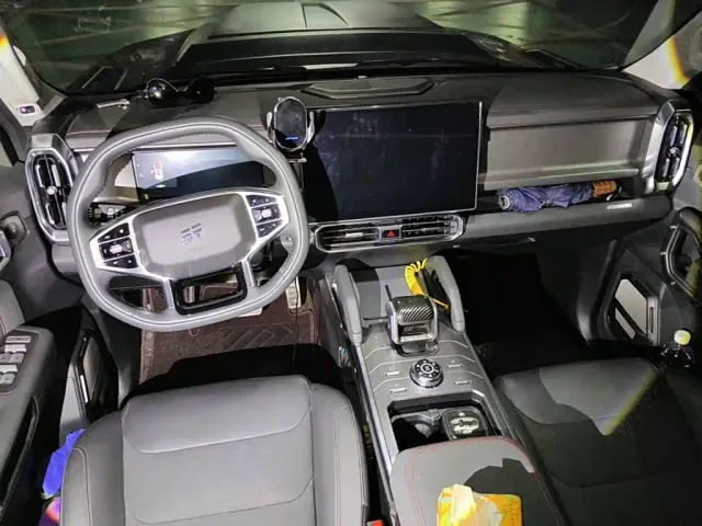 Jetour T2 — Фото автомобиля 12